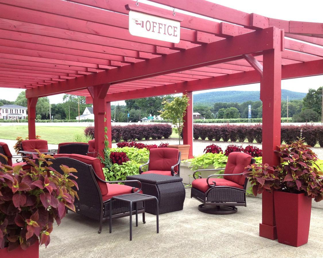 Vinehurst Inn&Suites Hammondsport Exterior foto